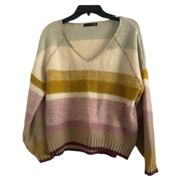 BLACK TAPE Women’s Multi-Colored Striped Pullover V-Neck Sweater-Size S - Picture 1 of 3